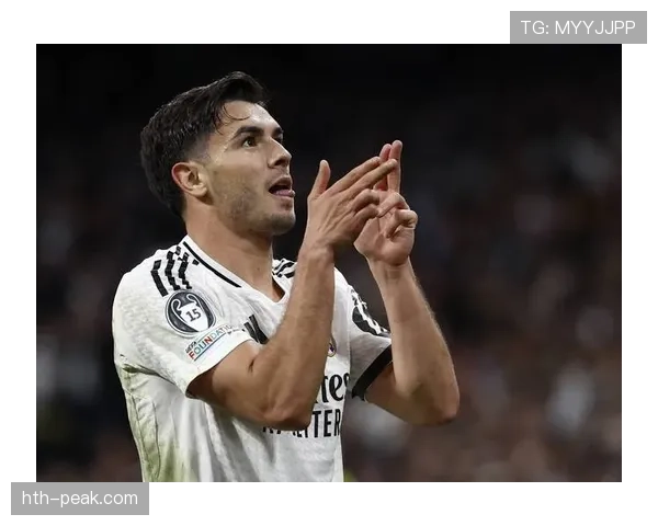 卡马文加欧冠闪耀表现 助力球队晋级再迎职业高峰