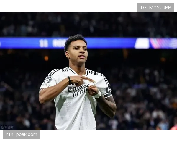 罗德里戈以力量与技术融合,闪耀赛场重新定义现代足球哲学 罗德里戈以力量与技术融合,闪耀赛场重新定义现代足球哲学