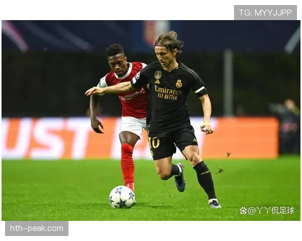 布雷斯特锋线火力全开,强势进攻彰显近期稳健表现 布雷斯特锋线火力全开,强势进攻彰显近期稳健表现